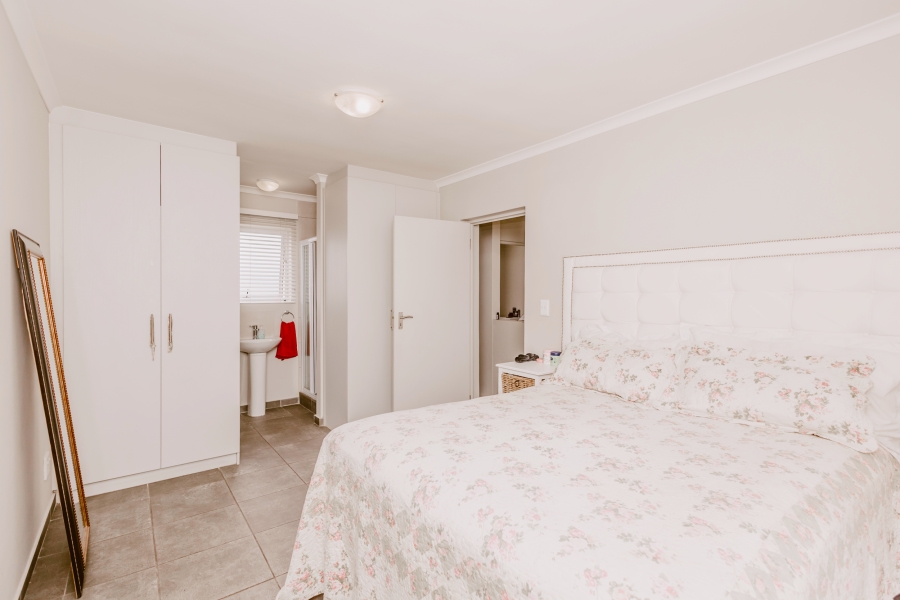 3 Bedroom Property for Sale in Haasendal Western Cape
